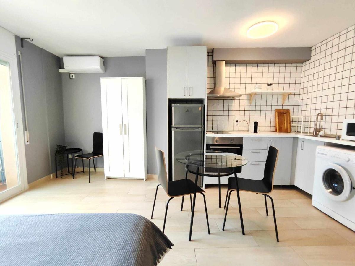 Mazi Apartments Suite Mataro Exterior photo
